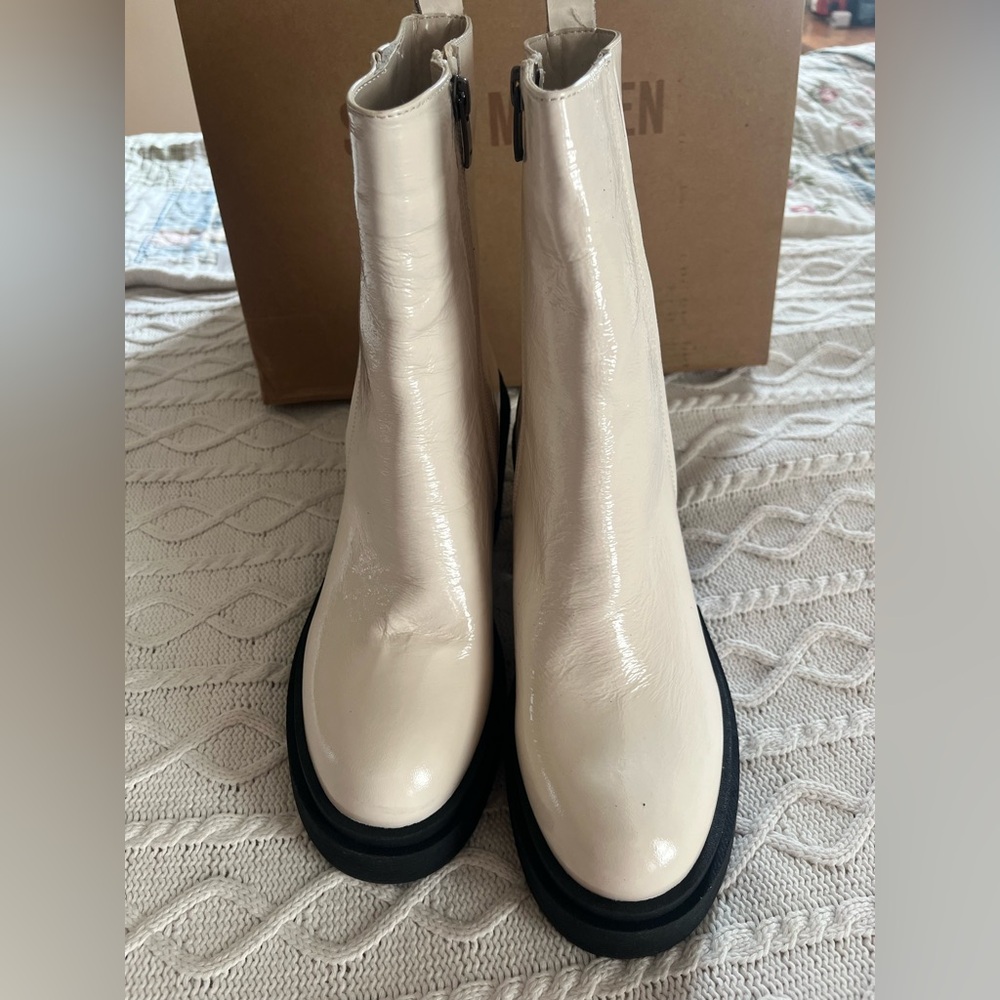 Steve Madden Chunky Bone Color Ankle Boots with Zipper patent Leather Size 9 - Picture 11 of 13